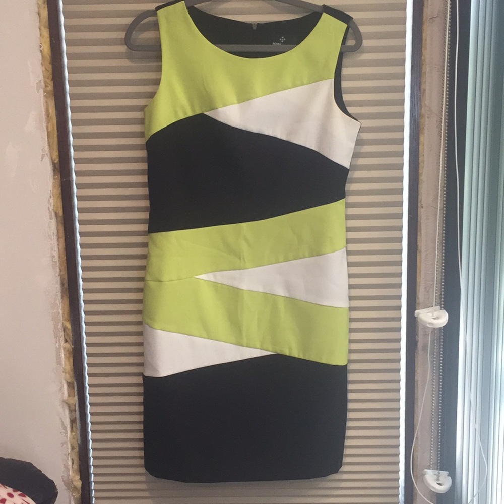 Beautiful black green white dress, offers welcome